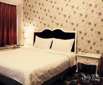 Chengdu Lilac Hotel Fei Cheng Branch Экстерьер фото